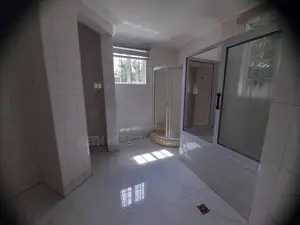 5bdrm House in Skm Property, Cantonments for rent