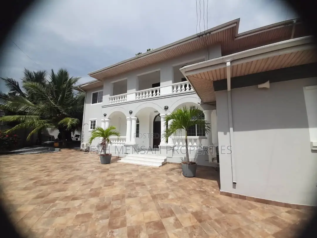 5bdrm House in Skm Property, Cantonments for rent