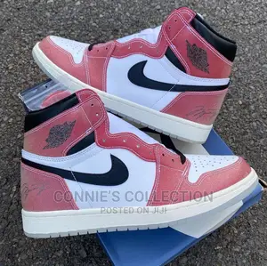 Jordan 1 Retro High (Trophy Room)