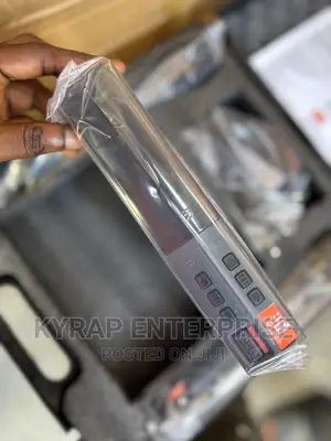 JBL Urx9900
