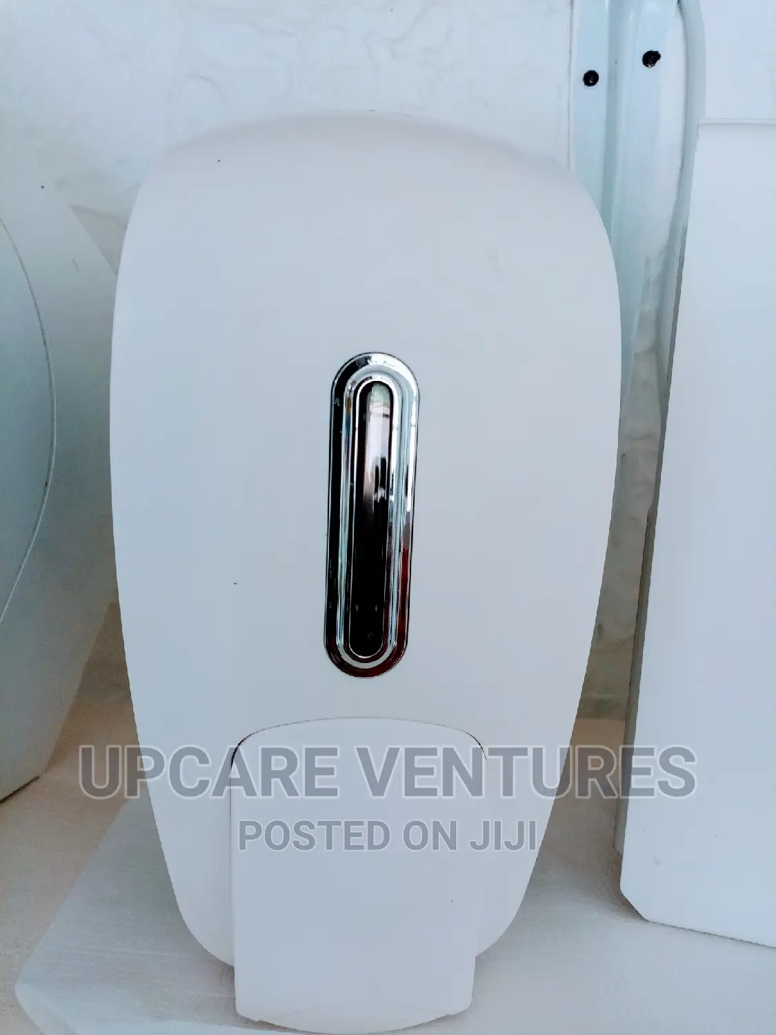 Svavo Manual Soap/Sanitizer Dispenser