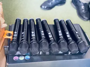 Shure (8in1) Cordless Microphone