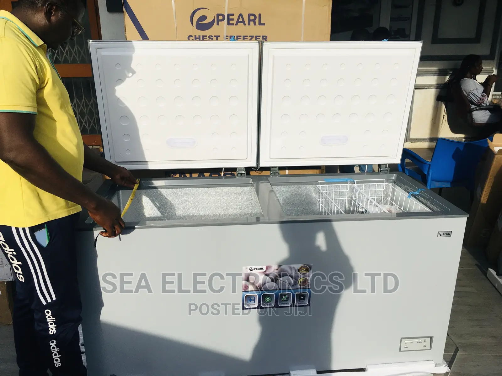 Silver|Pearl 518L PCF-610 Double Door Chest Freezer PCF-610