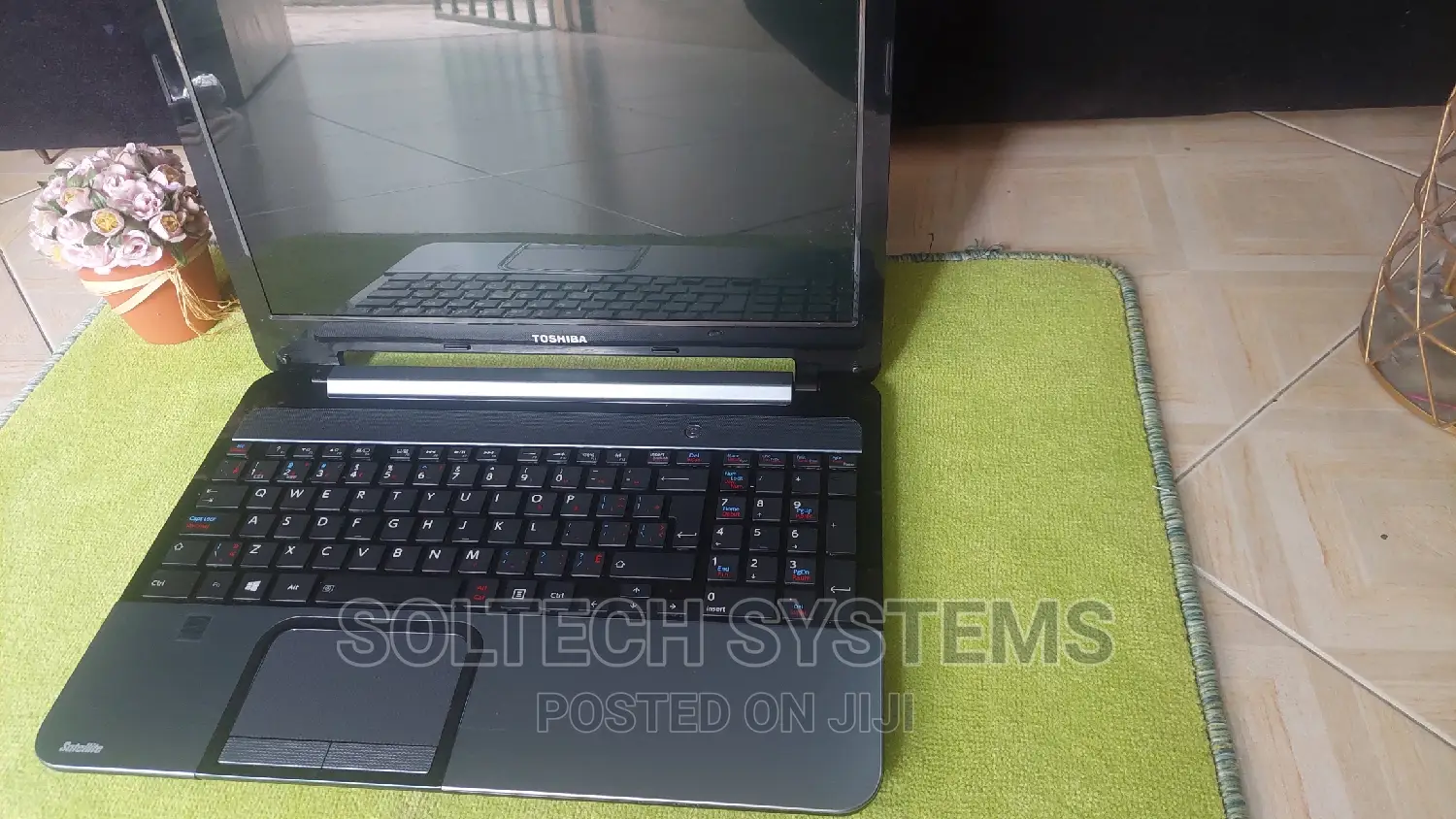 Laptop Toshiba Satellite S870 8GB Intel Core i7 HDD 1T