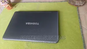 Laptop Toshiba Satellite S870 8GB Intel Core i7 HDD 1T
