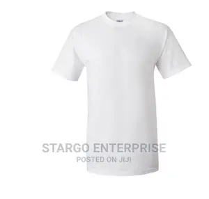 Gildan Plain White Tshirt