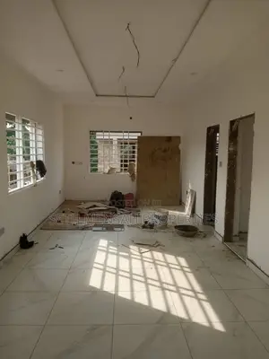 4bdrm House in Skm, Achimota for sale
