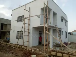 4bdrm House in Skm, Achimota for sale