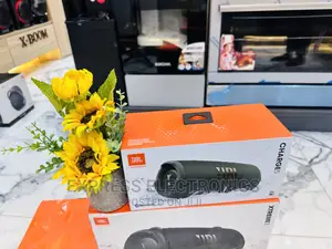 Massive Sound Effects Bluetooth Speaker Charge 5
