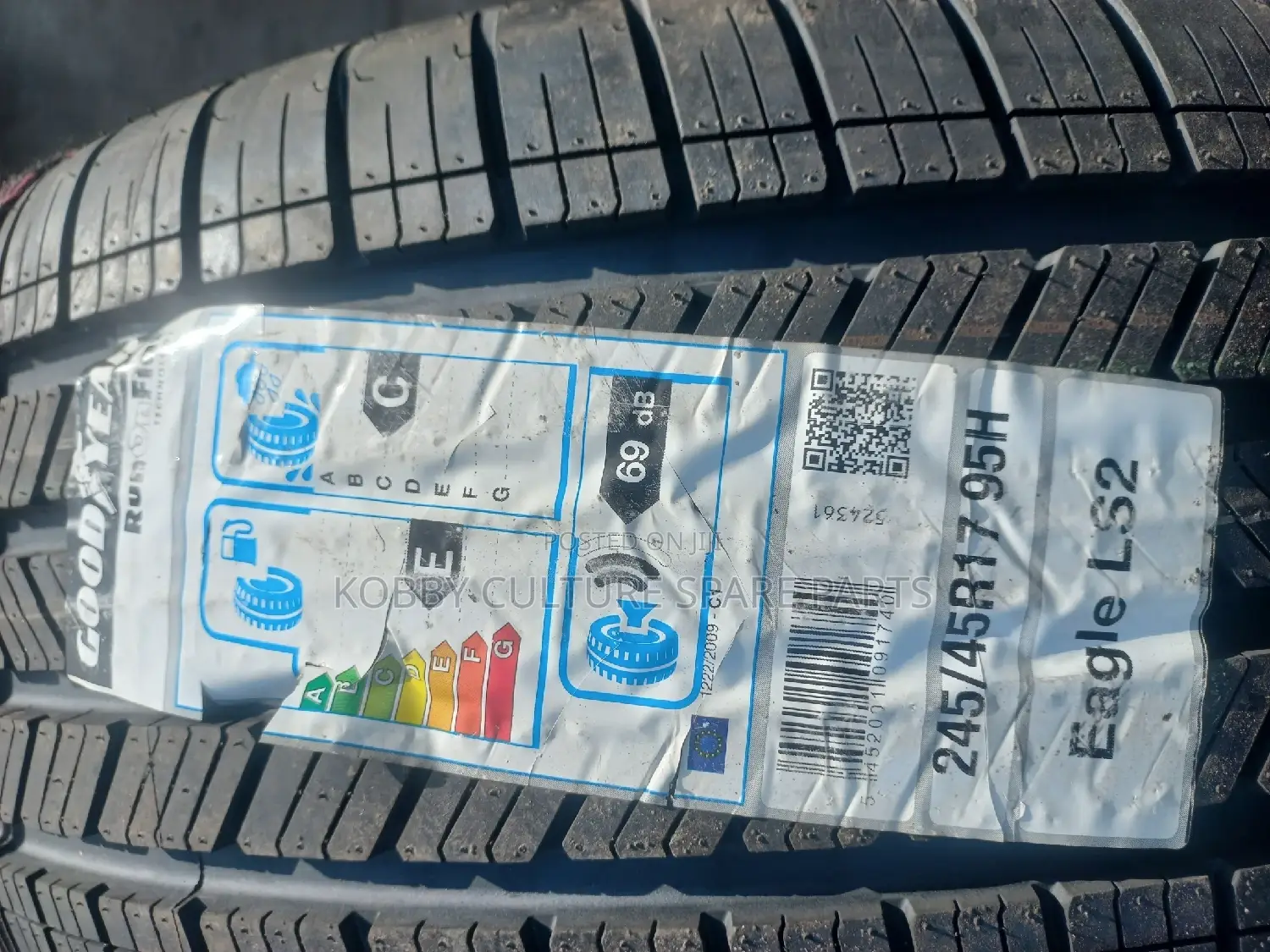 Goodyear Roundflat 245/45 R17
