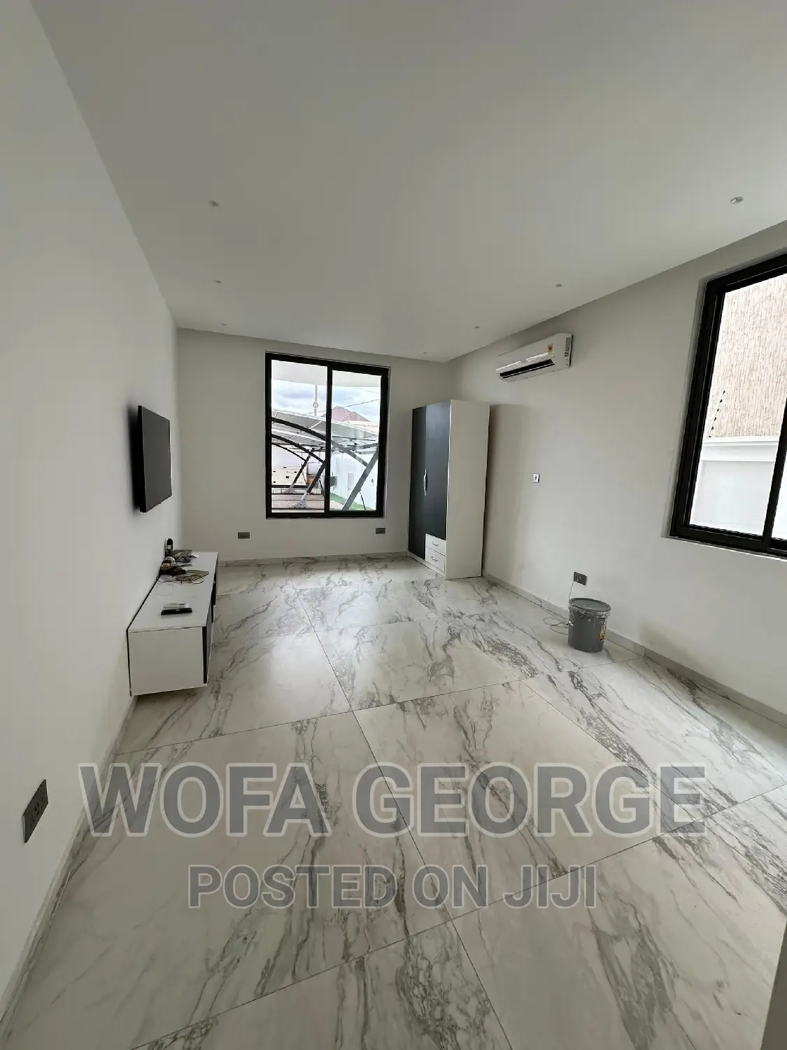 4bdrm Apartment in Hills, East Legon for sale