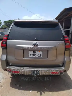 Car Rental Services- Landcruisers for Rent- Rent a Prado