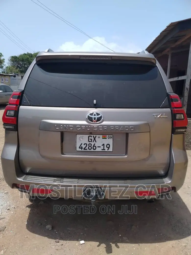 Car Rental Services- Landcruisers for Rent- Rent a Prado