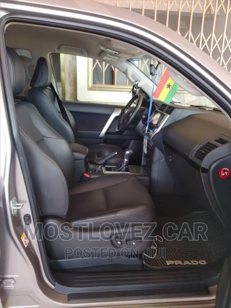 Car Rental Services- Landcruisers for Rent- Rent a Prado