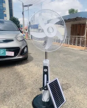 High Quality Clinette Rechargeable Standing Fan+ Solar Panel