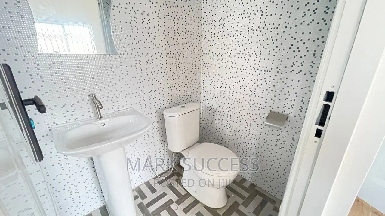 3bdrm House in Budumburam for sale