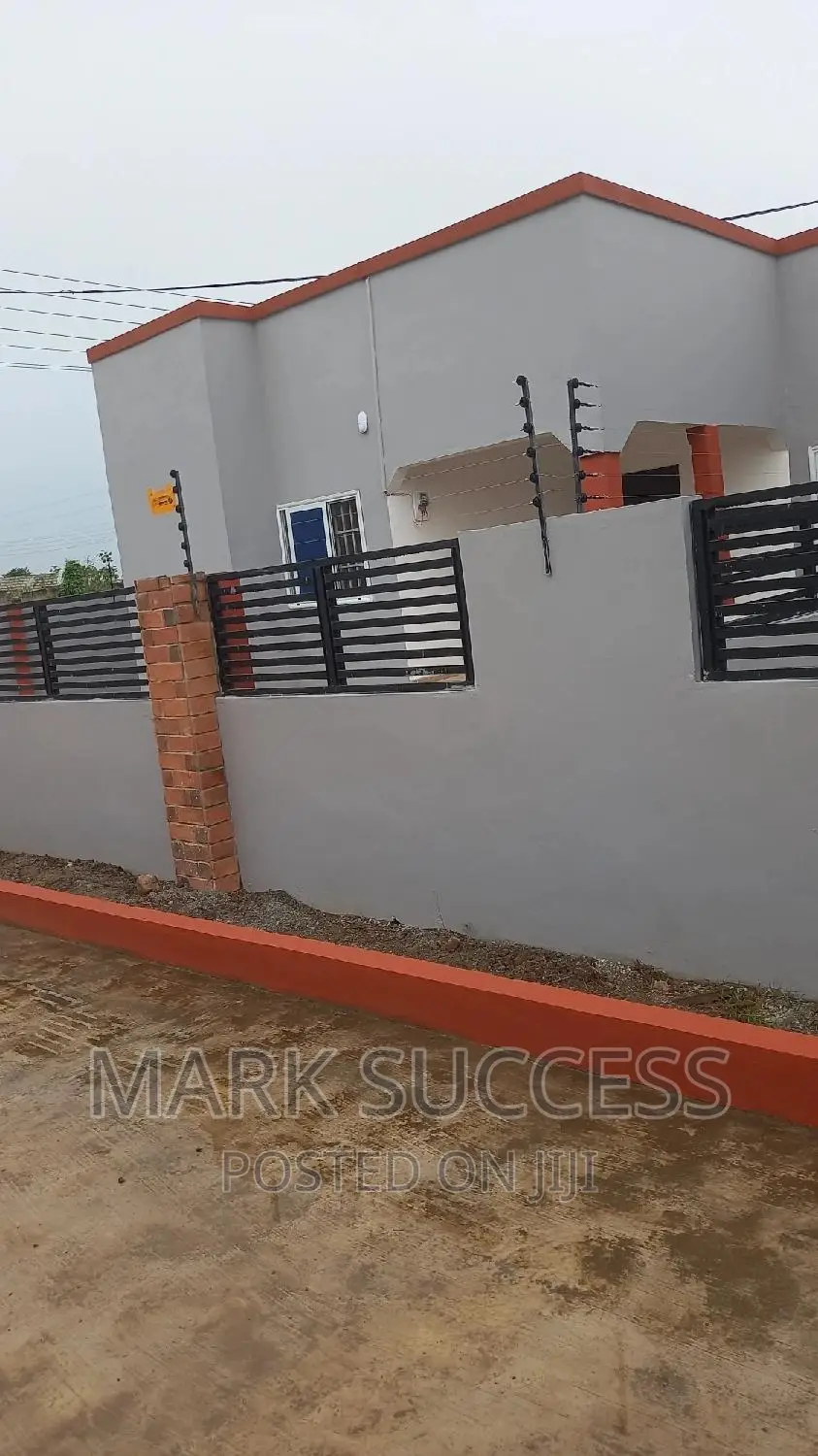 3bdrm House in Budumburam for sale