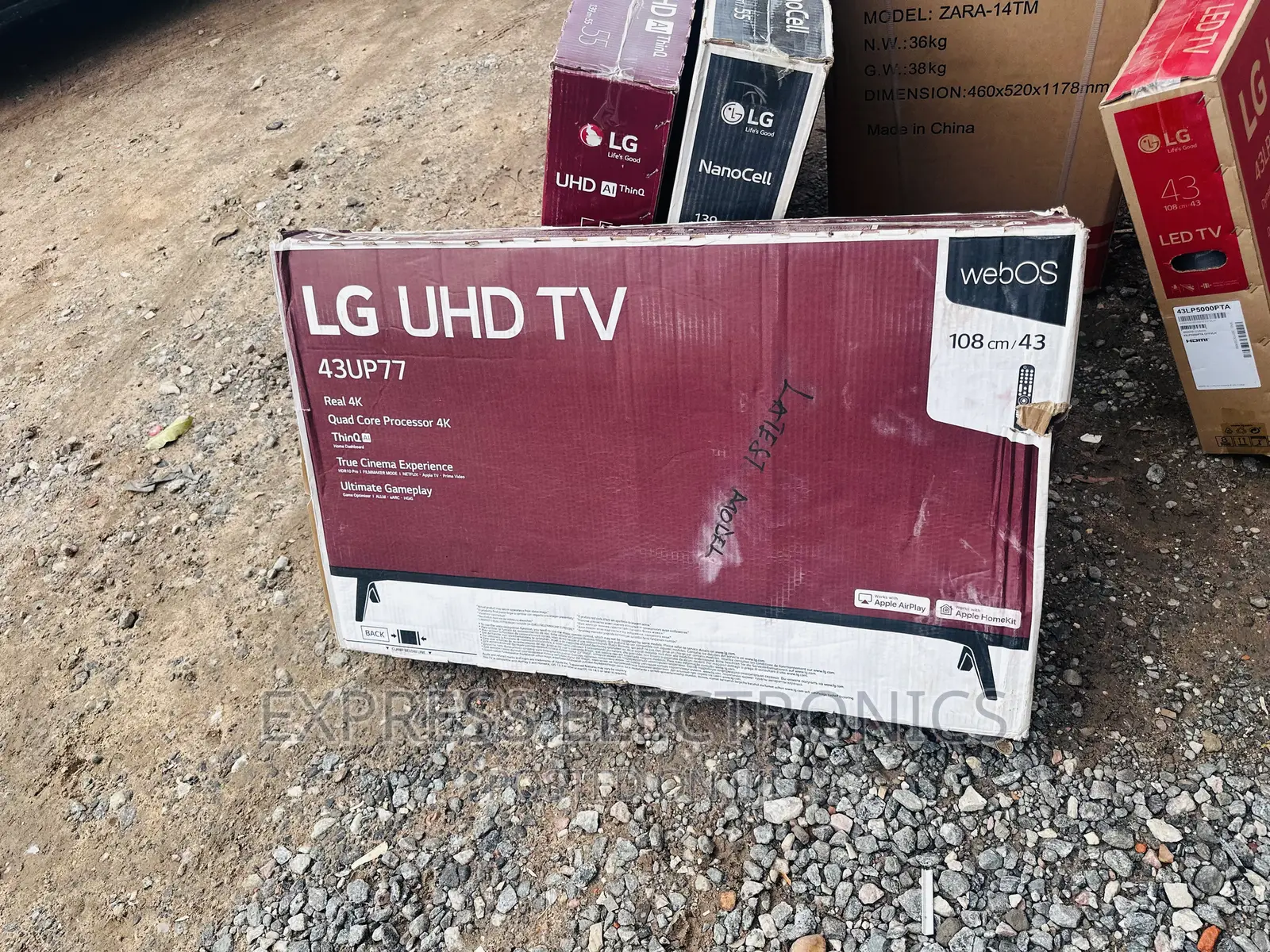 Very Nice Display UHD Smart 43”Up77 Lg Tv