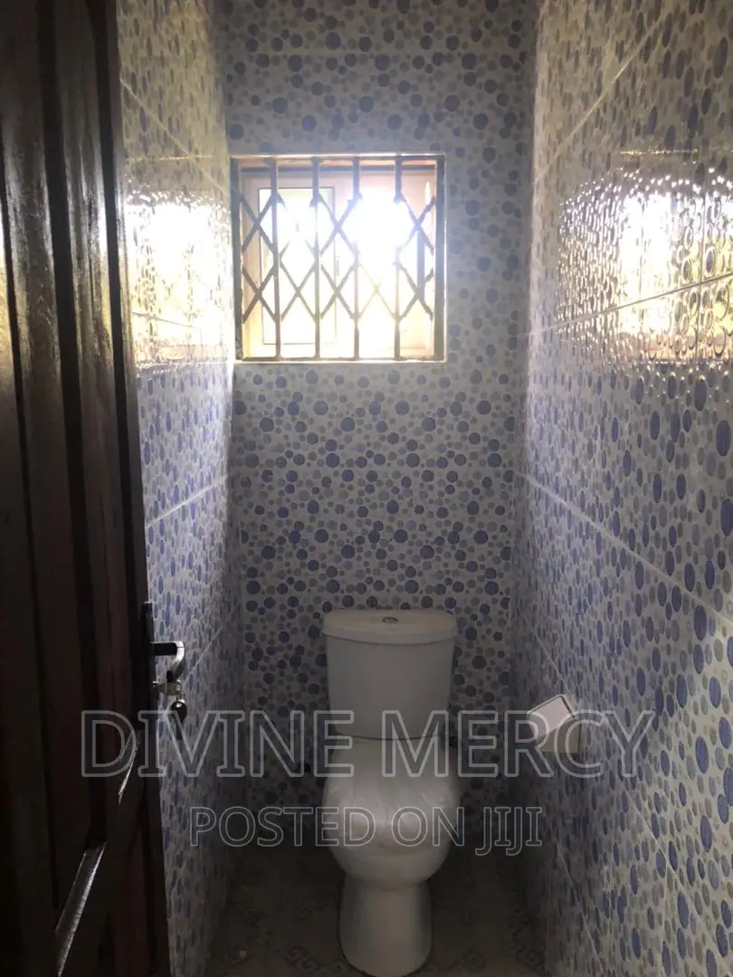4bdrm Apartment in Kasoa Obum Road, Awutu Senya East Municipal