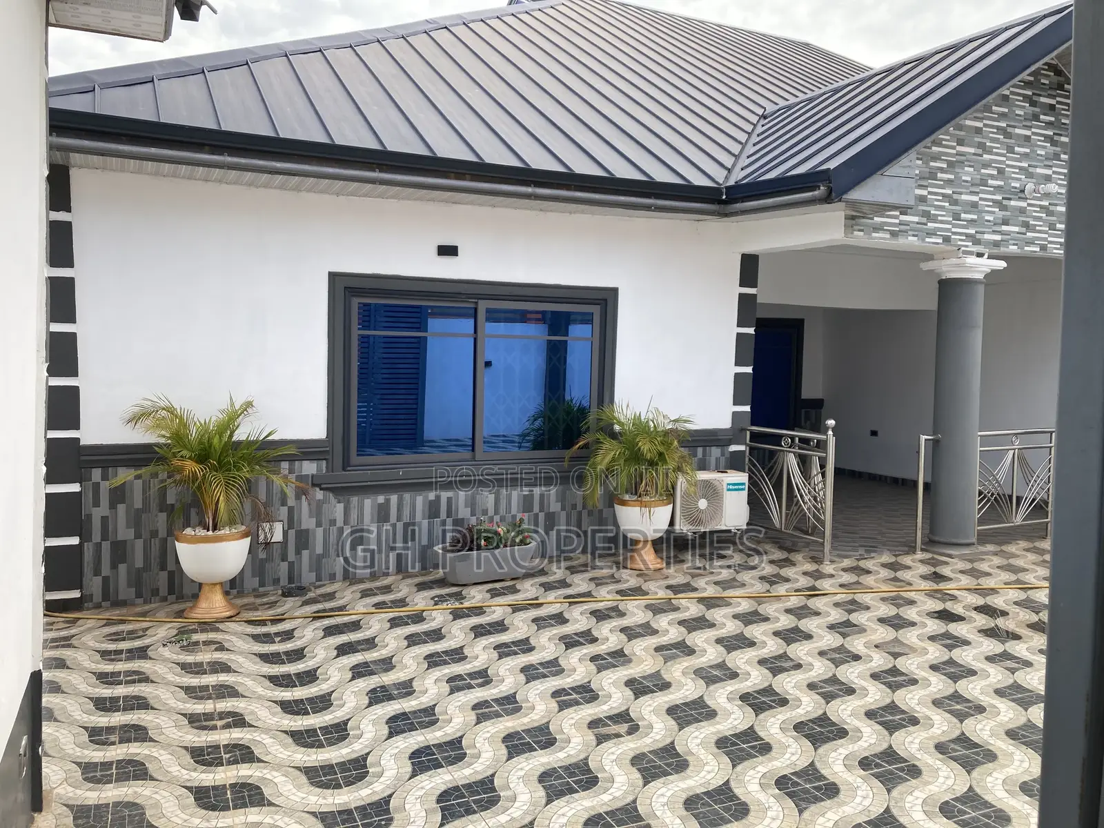 3bdrm House in Trede., Kumasi Metropolitan for sale