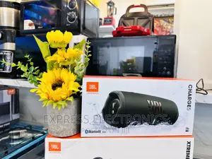 Portable Beat Charge 5 Bluetooth Speaker