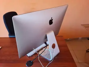Desktop Computer Apple iMac 32GB Intel Core I5 HDD 1T