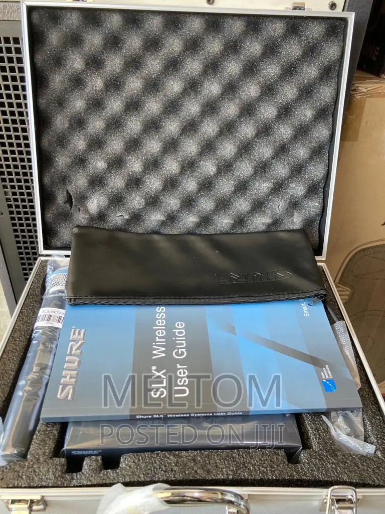 Shure Slx4 1in1 Briefcased Cordless Microphone