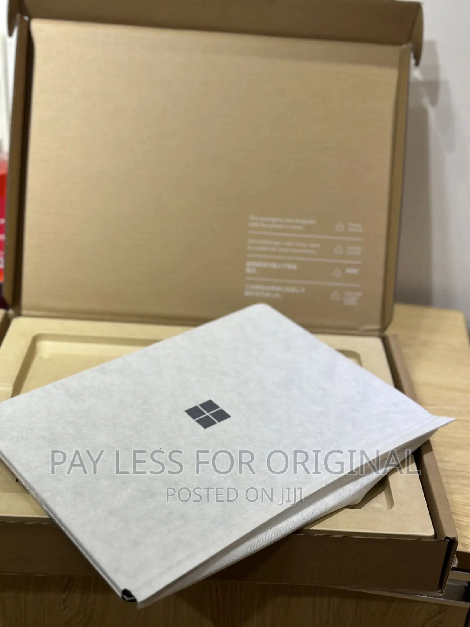 New Laptop Microsoft Surface Laptop 5 8GB Intel Core i5 SSD 256GB