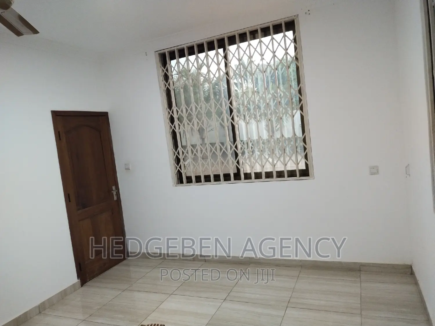 2bdrm Block of Flats in Oyarifa for rent