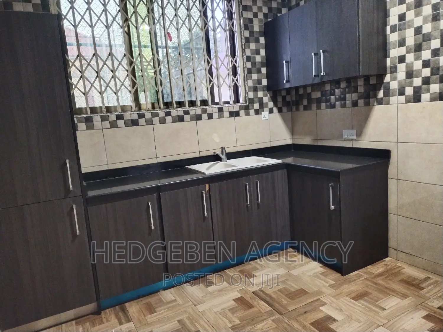 2bdrm Block of Flats in Oyarifa for rent