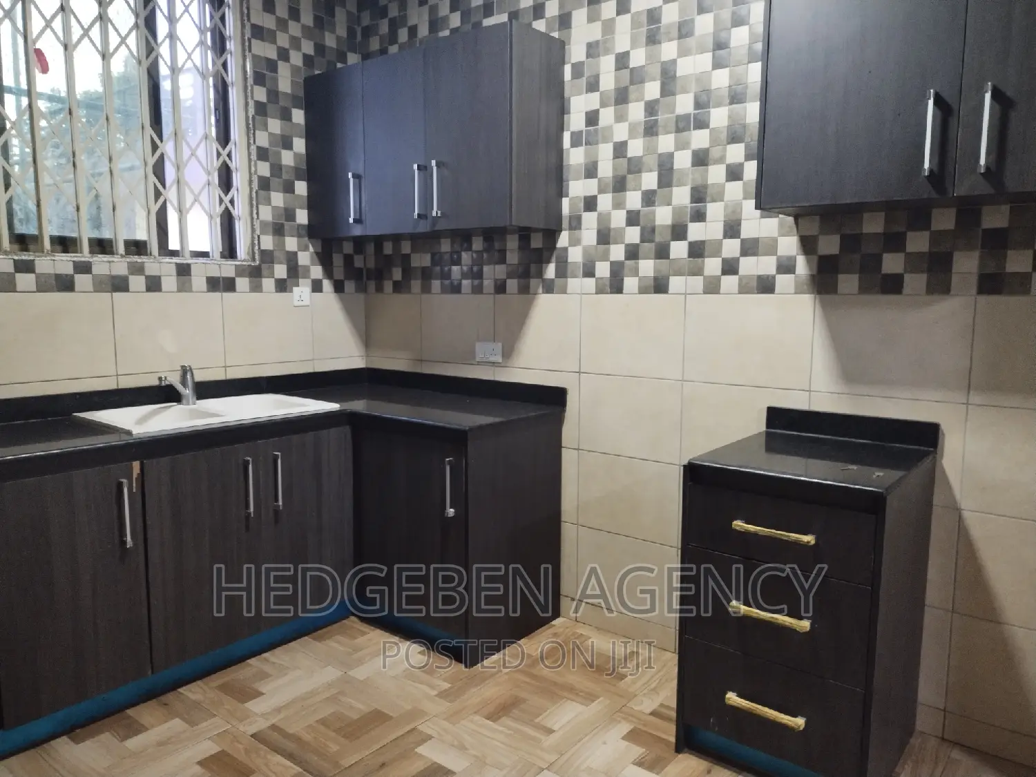 2bdrm Block of Flats in Oyarifa for rent