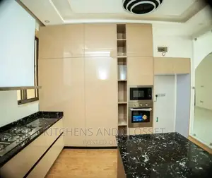 Modern Kitchen Cabinet