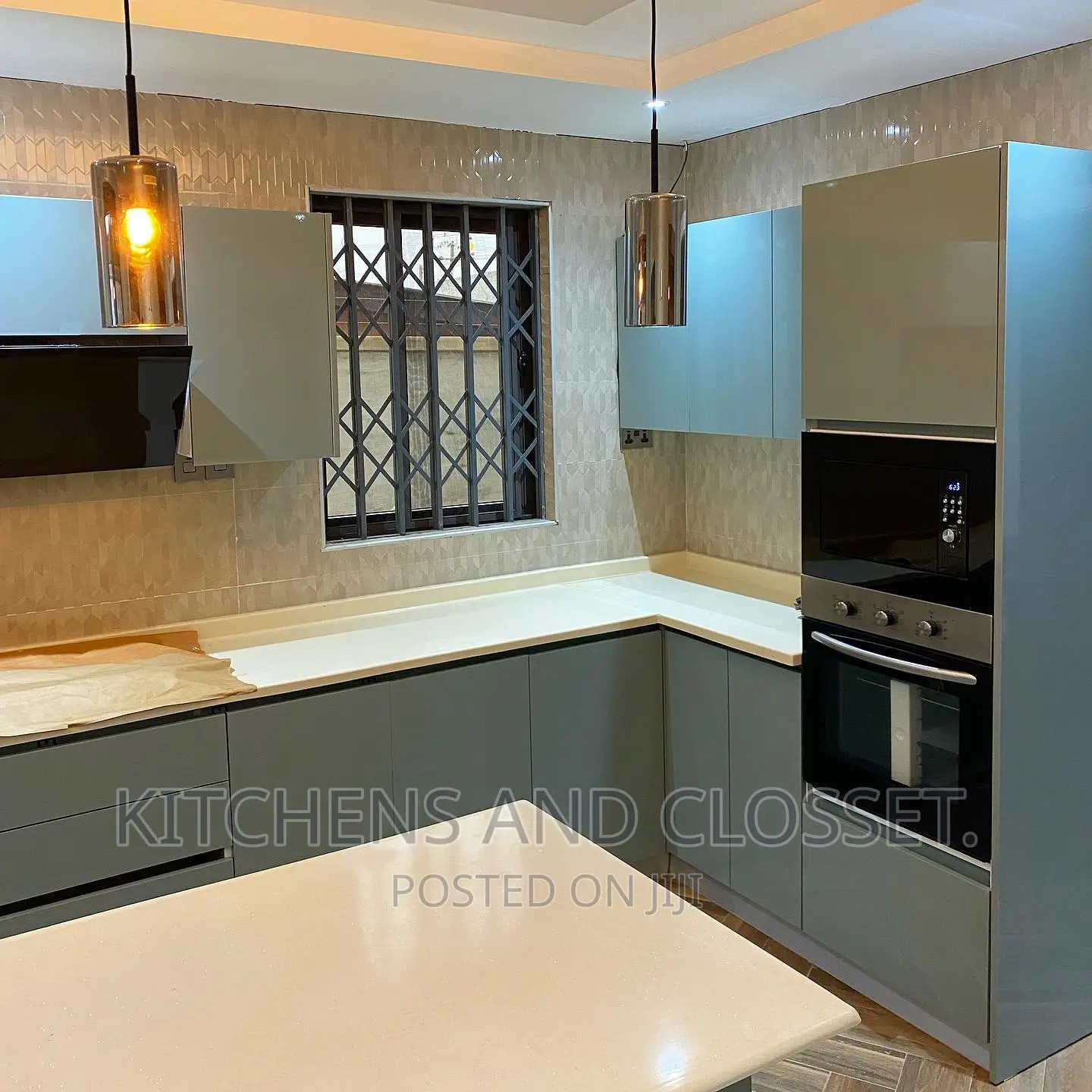 Modern Kitchen Cabinet.