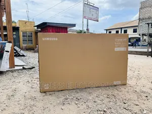 Experience Clarity UHD Smart Tv Samsung 55”Au7000