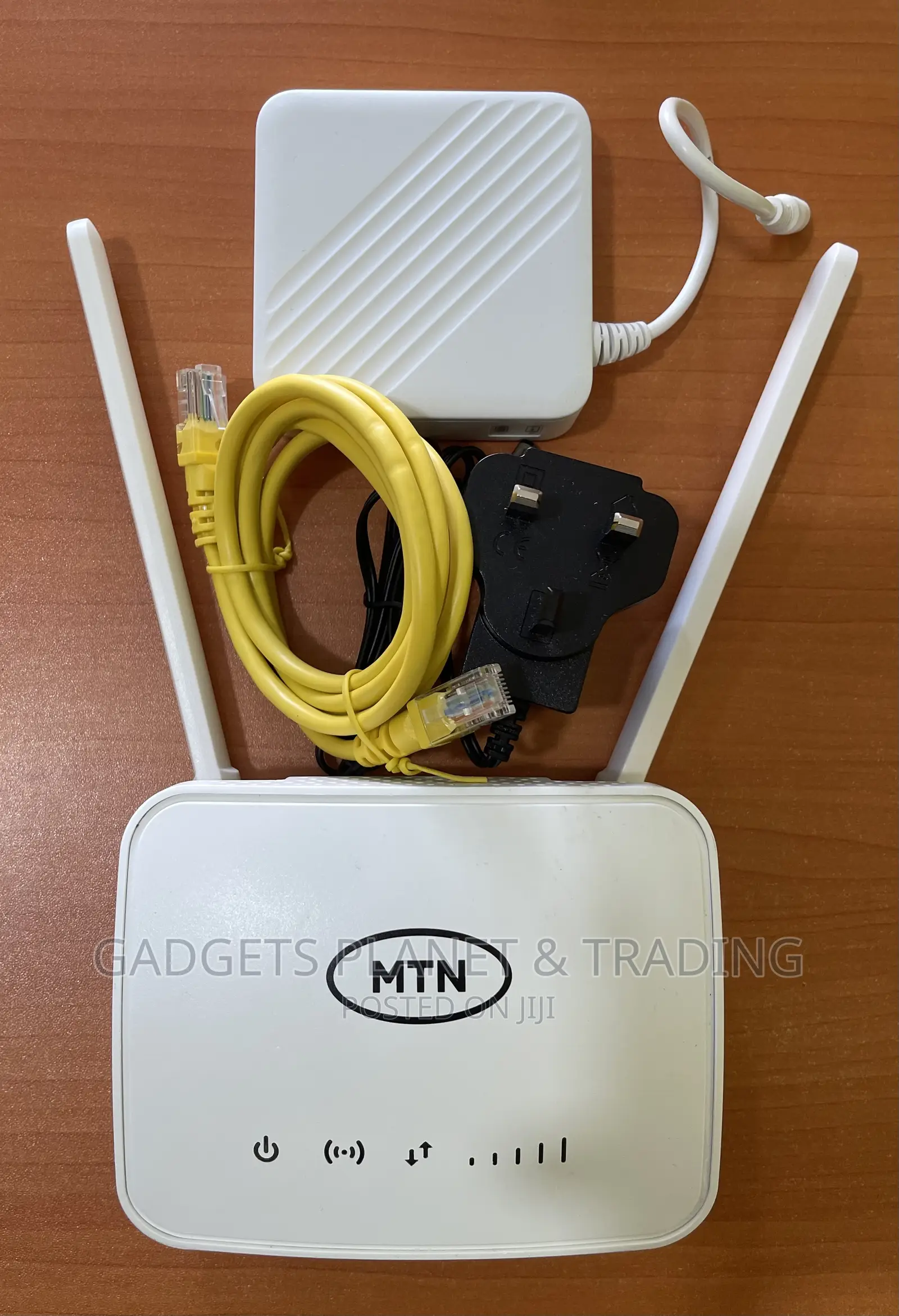 ZLT S20 Universal Router With Ups Powerbank - ZLT S20
