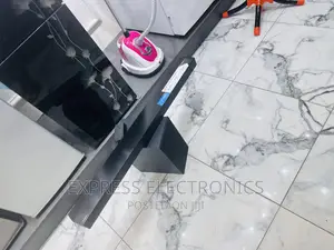 Ultra Modern Sleek Black Samsung C450 Soundbar With Woofer