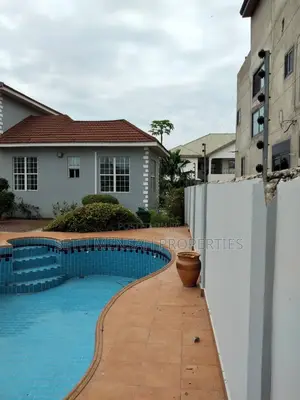 5bdrm Maisonette in Skm, East Legon for rent