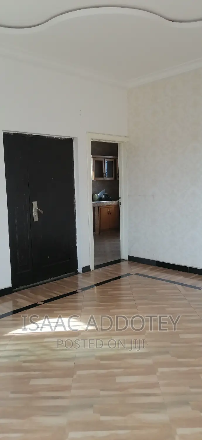 3bdrm Apartment in Lashibi, Spintex for rent