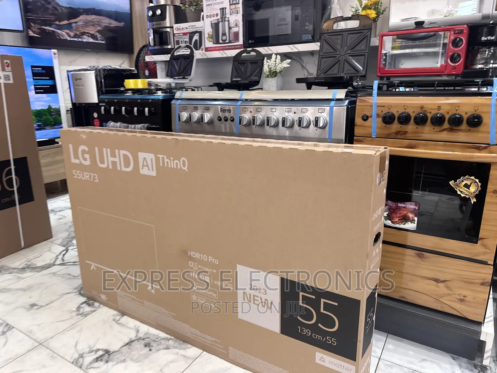 Cinematic Wonder Sleek UHD Smart 55”UR90 LG