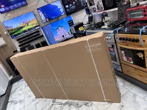 Smart Dynamic Color UHD Glossy Samsung 75”Cu7000