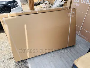 Crystal Clear UHD View Smart Samsung 65”Cu8000