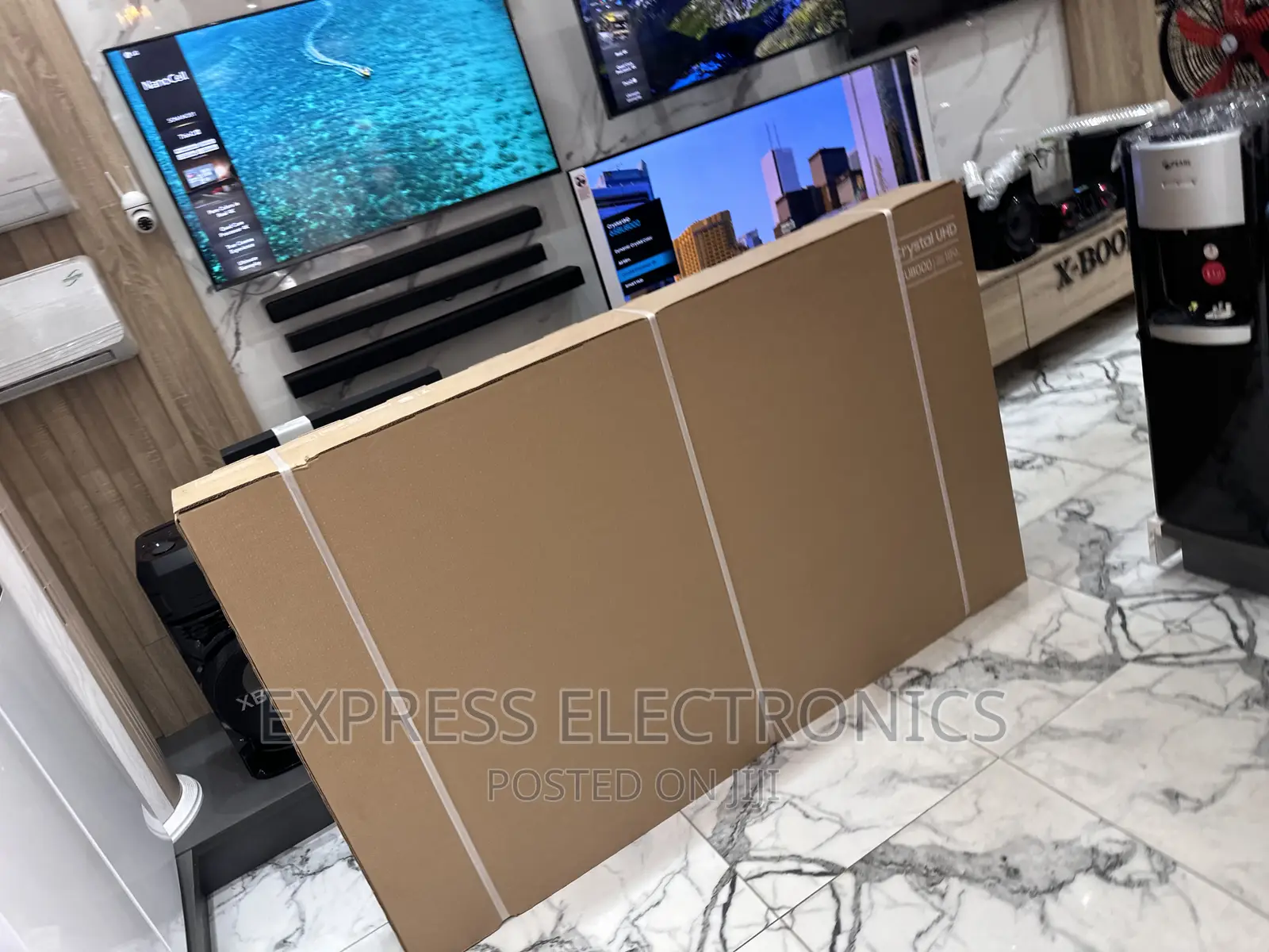 Best Buy for Less UHD Smart Samsung 65”Au7092
