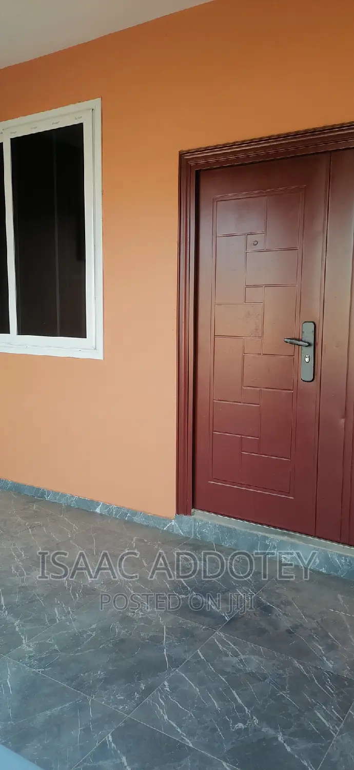 3bdrm Apartment in Sakumono Estate, Spintex for rent