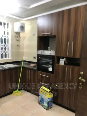 3bdrm House in Unique Key Agency, Tesano for rent