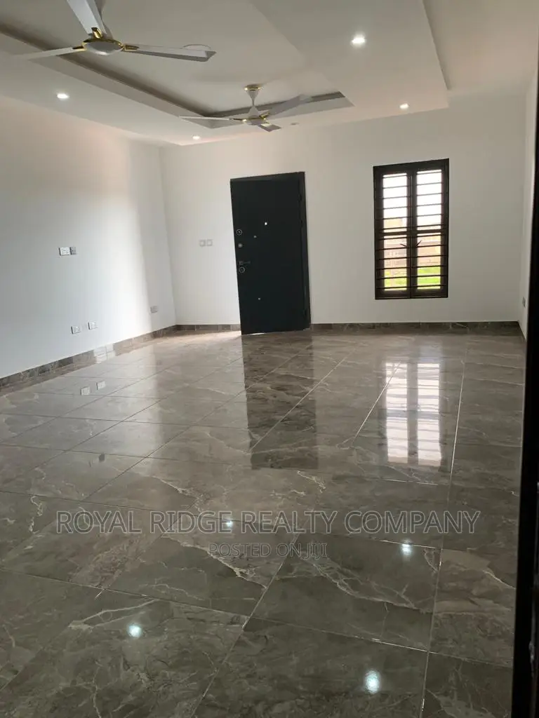 2bdrm Apartment in Tseaddo, Accra Metropolitan for rent