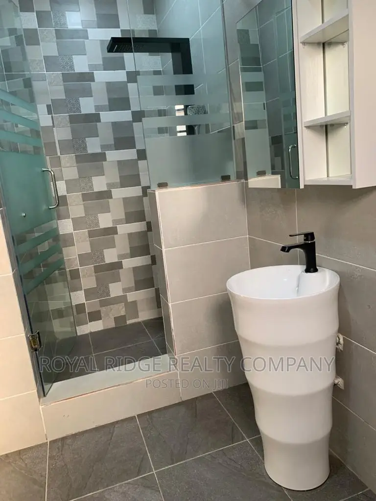 2bdrm Apartment in Tseaddo, Accra Metropolitan for rent