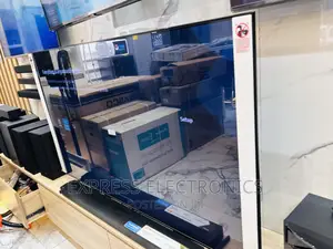 AI Sound Pro Sleek Samsung UHD Smart 55”Au7000 Tv