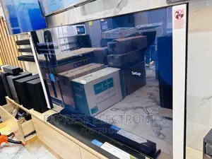 Vivid Pictures UHD Smart Samsung 55”Au7000 Tv