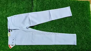 Men's White And Affordable Jeans