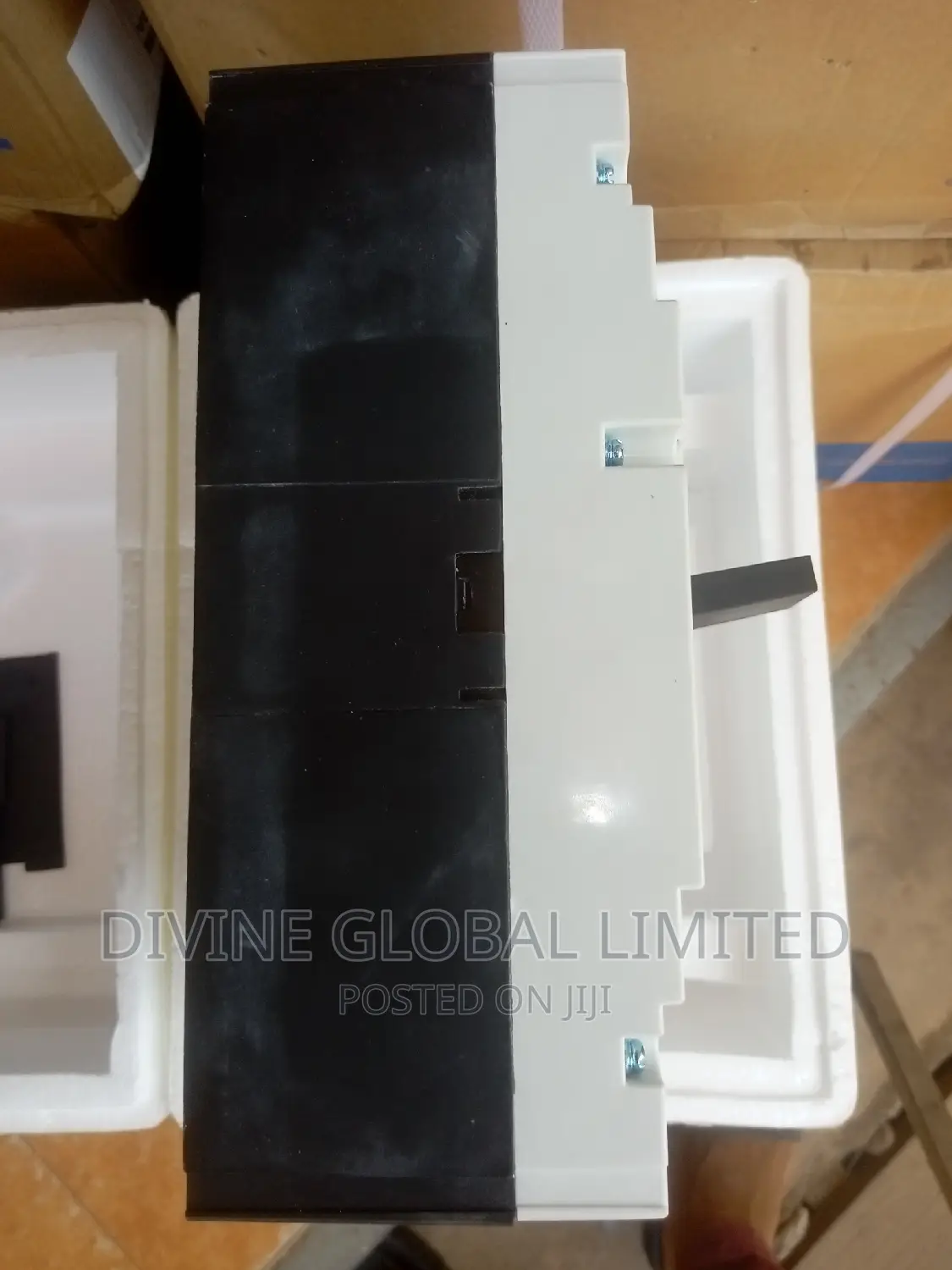 400a 4pole McCb Circuit Breaker